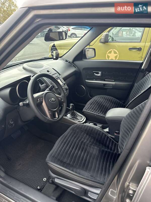 Позашляховик / Кросовер Kia Soul 2012 в Дніпрі