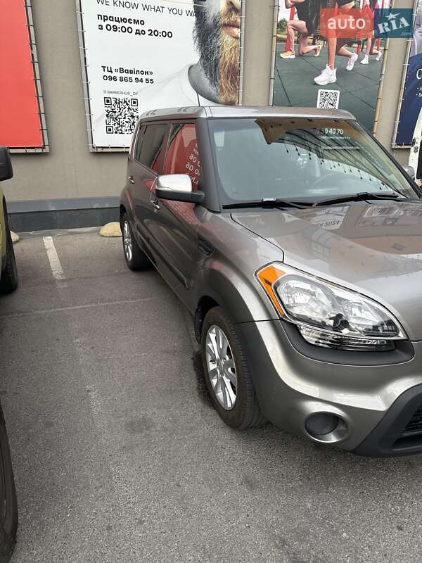 Позашляховик / Кросовер Kia Soul 2012 в Дніпрі