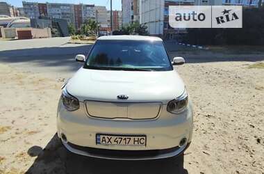 Позашляховик / Кросовер Kia Soul 2015 в Харкові