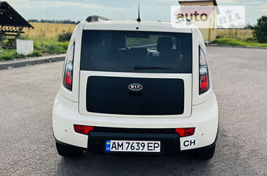 Позашляховик / Кросовер Kia Soul 2010 в Звягелі