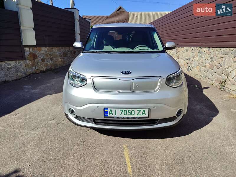 Позашляховик / Кросовер Kia Soul 2015 в Білій Церкві фото 2 Позашляховик / Кросовер Kia Soul 2015 в Білій Церкві