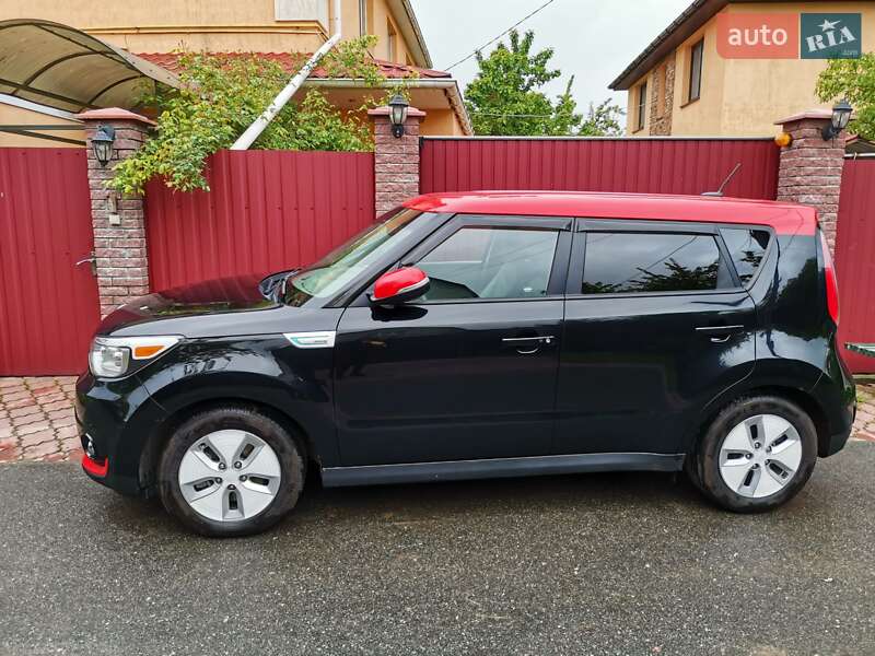 Внедорожник / Кроссовер Kia Soul 2015 в Киеве фото 2 Внедорожник / Кроссовер Kia Soul 2015 в Киеве