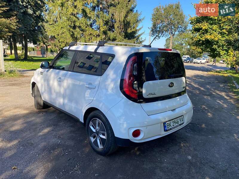 Позашляховик / Кросовер Kia Soul 2018 в Дубні