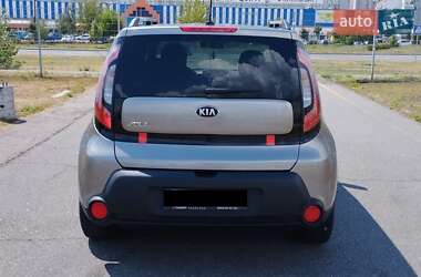 Внедорожник / Кроссовер Kia Soul 2015 в Киеве