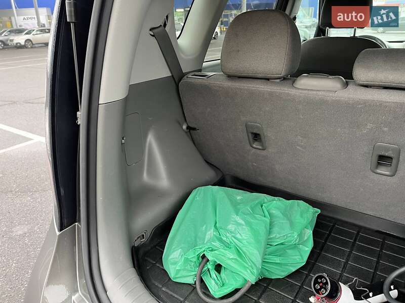 Позашляховик / Кросовер Kia Soul 2016 в Вінниці