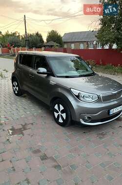 Позашляховик / Кросовер Kia Soul 2015 в Вінниці