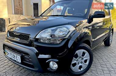 Позашляховик / Кросовер Kia Soul 2012 в Одесі