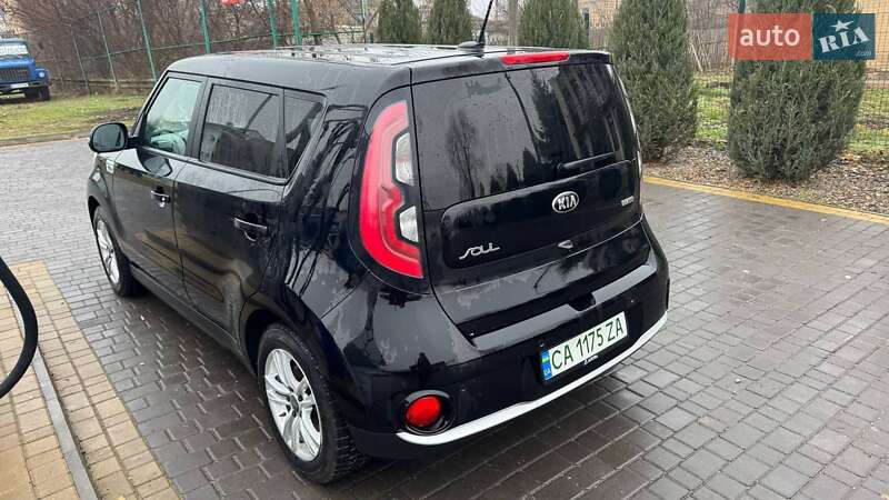 Позашляховик / Кросовер Kia Soul 2015 в Миронівці