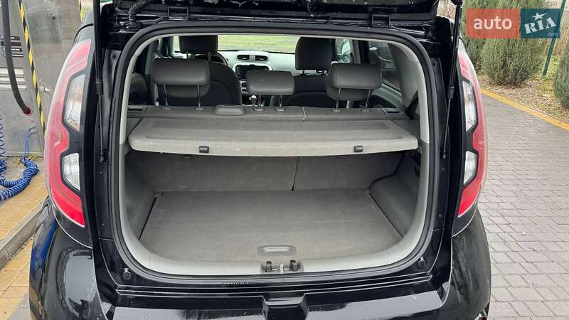 Позашляховик / Кросовер Kia Soul 2015 в Миронівці