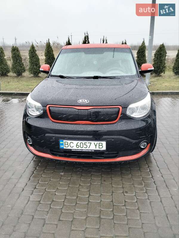 Позашляховик / Кросовер Kia Soul 2014 в Городку