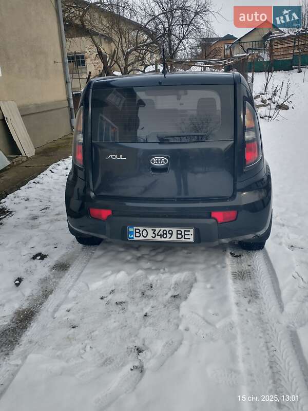 Внедорожник / Кроссовер Kia Soul 2010 в Монастыриске