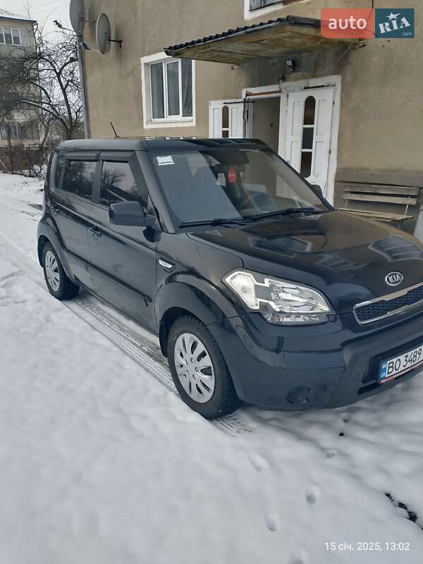 Внедорожник / Кроссовер Kia Soul 2010 в Монастыриске