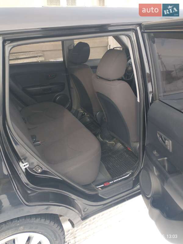 Внедорожник / Кроссовер Kia Soul 2010 в Монастыриске