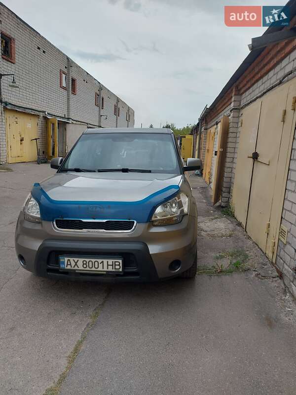 Внедорожник / Кроссовер Kia Soul 2011 в Харькове