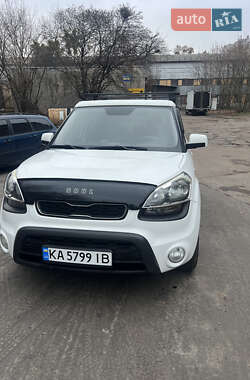 Позашляховик / Кросовер Kia Soul 2012 в Києві