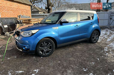 Внедорожник / Кроссовер Kia Soul 2014 в 