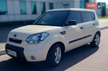 Внедорожник / Кроссовер Kia Soul 2009 в Новгород-Северском