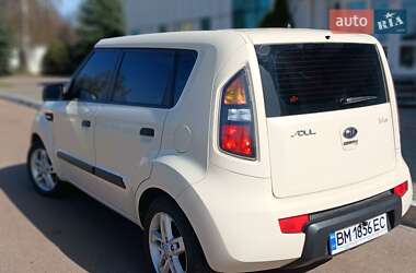 Внедорожник / Кроссовер Kia Soul 2009 в Новгород-Северском