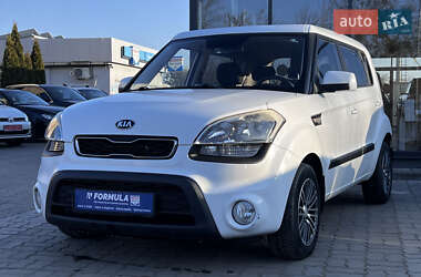 Внедорожник / Кроссовер Kia Soul 2013 в Нововолынске