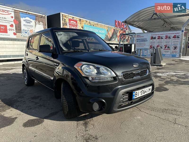 Внедорожник / Кроссовер Kia Soul 2013 в Харькове