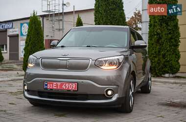 Внедорожник / Кроссовер Kia Soul 2017 в 