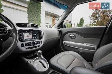 Внедорожник / Кроссовер Kia Soul 2017 в 