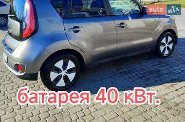 Внедорожник / Кроссовер Kia Soul 2015 в Львове