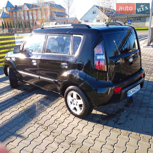 Позашляховик / Кросовер Kia Soul 2008 в Самборі фото 3 Позашляховик / Кросовер Kia Soul 2008 в Самборі