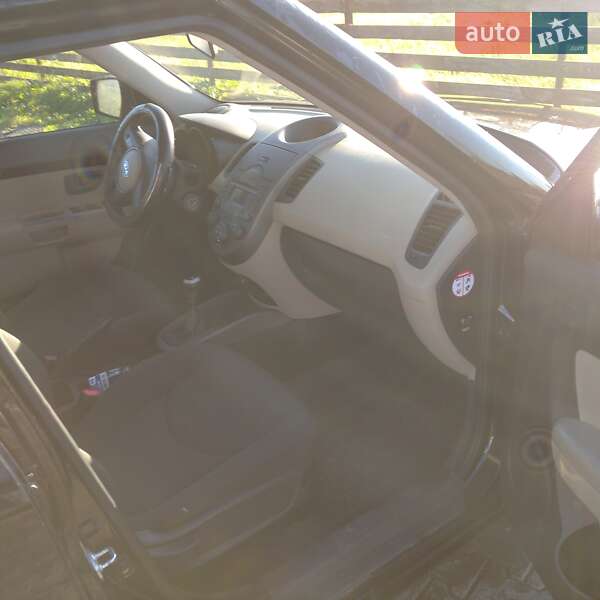 Позашляховик / Кросовер Kia Soul 2008 в Самборі фото 19 Позашляховик / Кросовер Kia Soul 2008 в Самборі