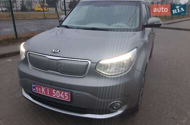 Позашляховик / Кросовер Kia Soul 2015 в Львові