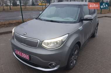 Позашляховик / Кросовер Kia Soul 2015 в Львові