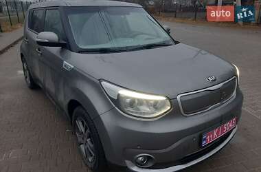 Позашляховик / Кросовер Kia Soul 2015 в Львові