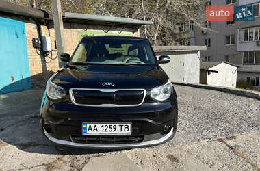 Внедорожник / Кроссовер Kia Soul 2016 в Вышгороде