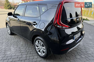 Позашляховик / Кросовер Kia Soul 2020 в 