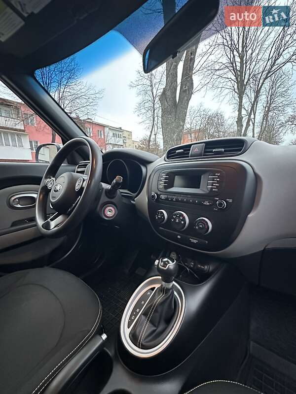Внедорожник / Кроссовер Kia Soul 2014 в Могилев-Подольске