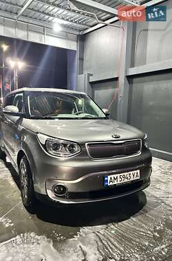 Позашляховик / Кросовер Kia Soul 2015 в Житомирі