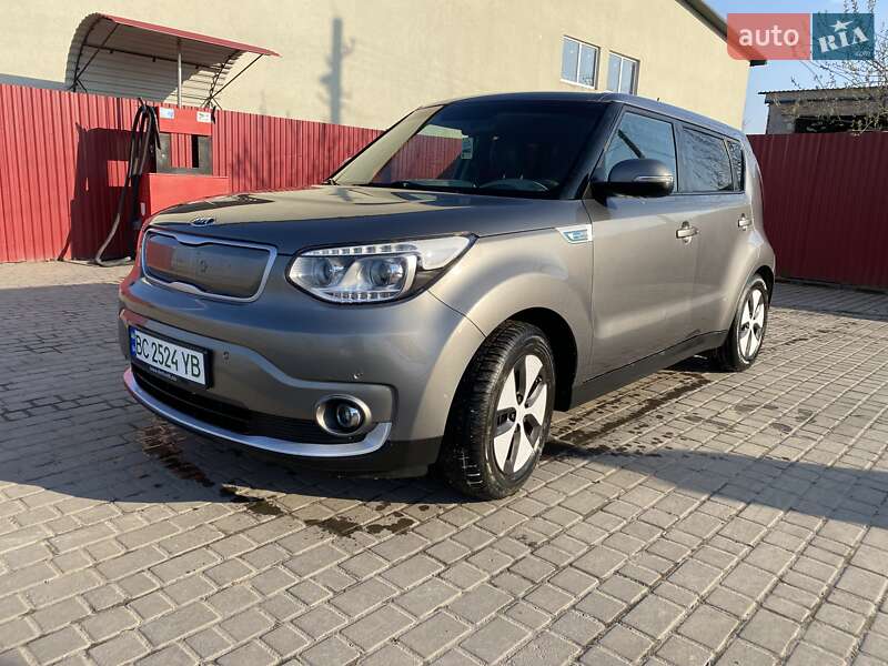 Внедорожник / Кроссовер Kia Soul 2015 в Львове