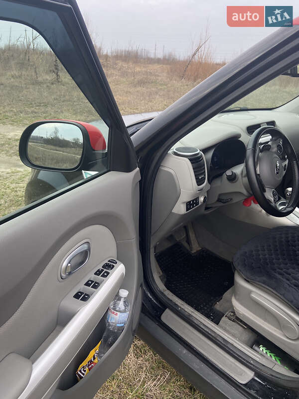 Позашляховик / Кросовер Kia Soul 2015 в Житомирі