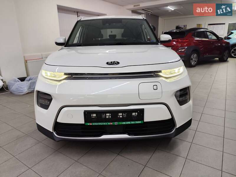 Внедорожник / Кроссовер Kia Soul 2020 в Киеве
