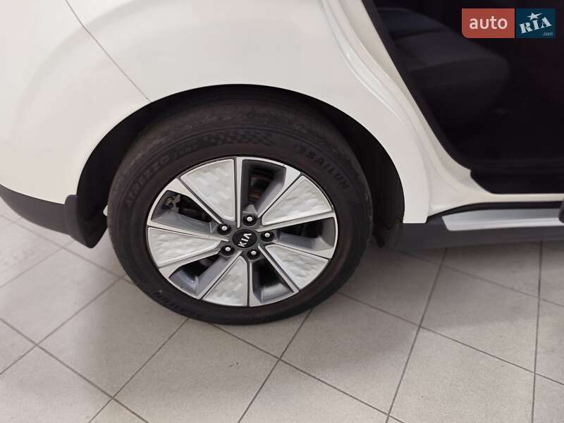 Внедорожник / Кроссовер Kia Soul 2020 в Киеве