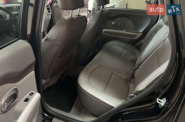 Внедорожник / Кроссовер Kia Soul 2016 в 
