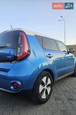 Внедорожник / Кроссовер Kia Soul 2014 в 