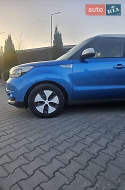 Внедорожник / Кроссовер Kia Soul 2014 в 
