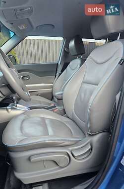 Внедорожник / Кроссовер Kia Soul 2014 в 