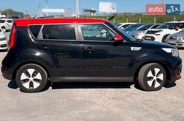 Внедорожник / Кроссовер Kia Soul 2016 в 