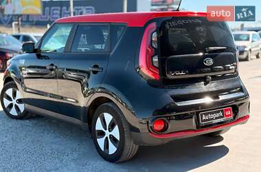 Внедорожник / Кроссовер Kia Soul 2016 в 