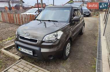Позашляховик / Кросовер Kia Soul 2010 в Львові