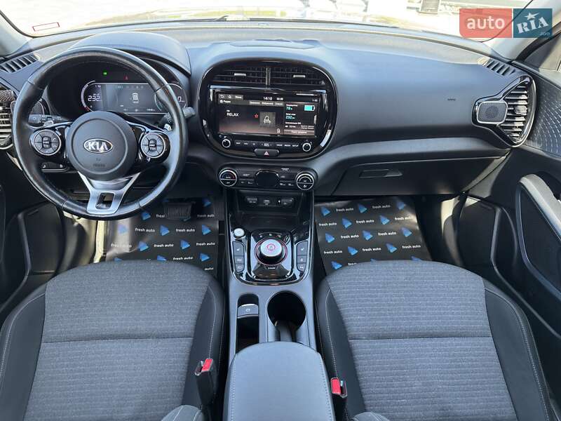 Позашляховик / Кросовер Kia Soul 2020 в Рівному