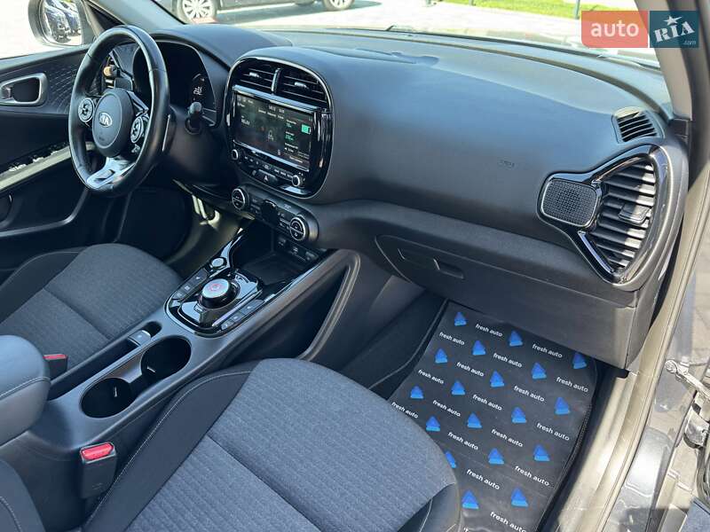 Позашляховик / Кросовер Kia Soul 2020 в Рівному