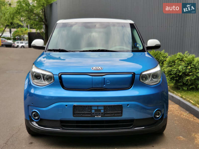 Позашляховик / Кросовер Kia Soul 2017 в 